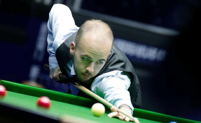 在社交媒体 在社交媒体