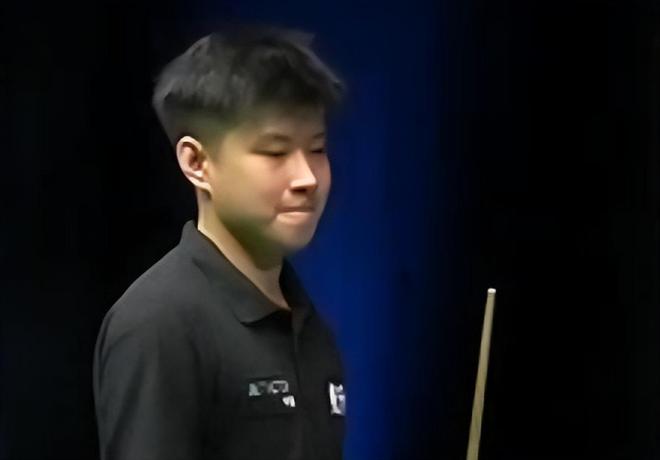 在激烈的对 在激烈的对