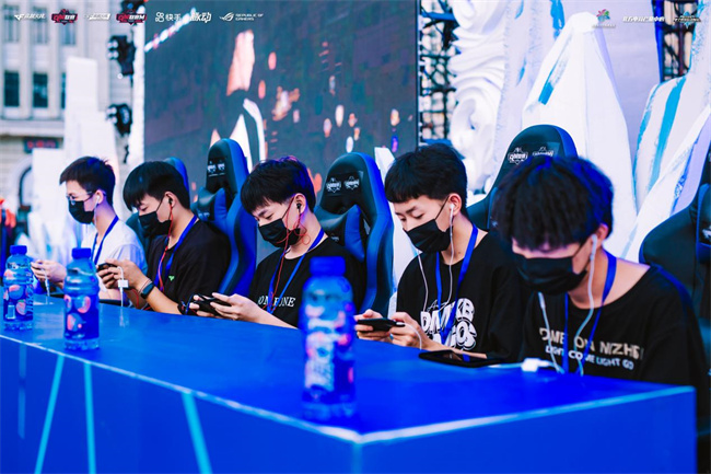 位防线与快 位防线与快